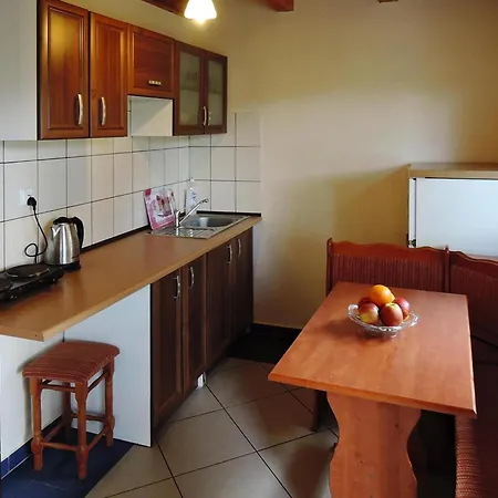 In With Parking, Cleaning Included Tatil Evi Szczecin