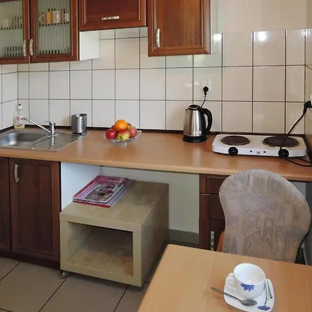 Cottage In Szczecin By Puszcza Bukowa Park, Cleaning Included